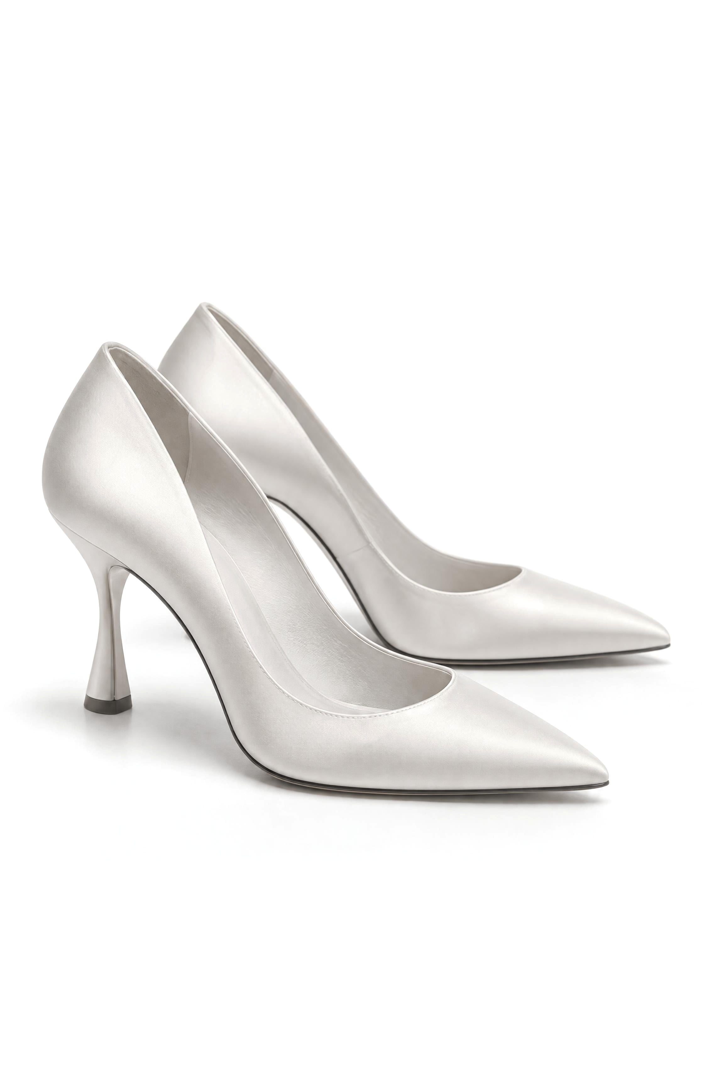 Sculpted Heel Pump