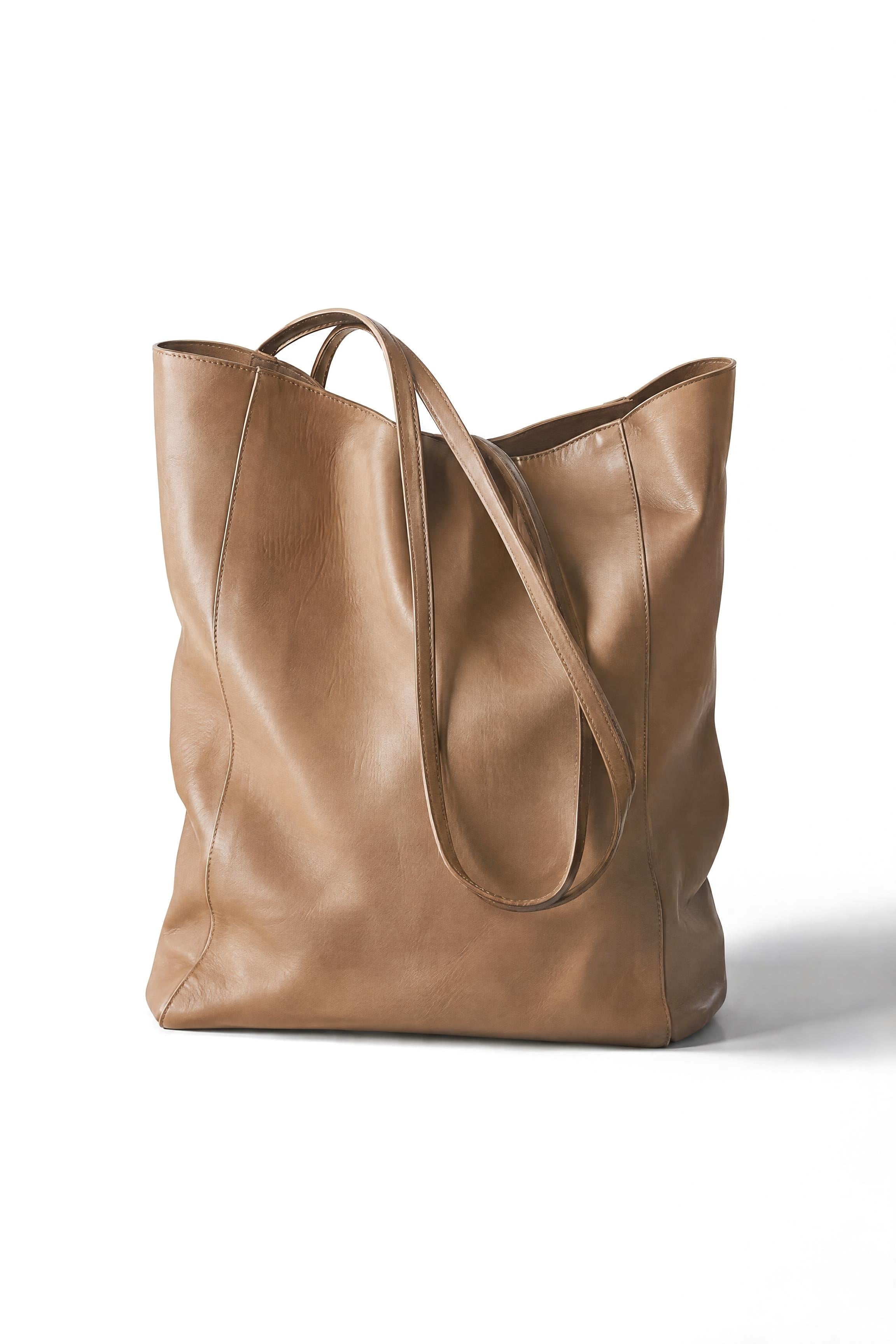 The Ravel Tote