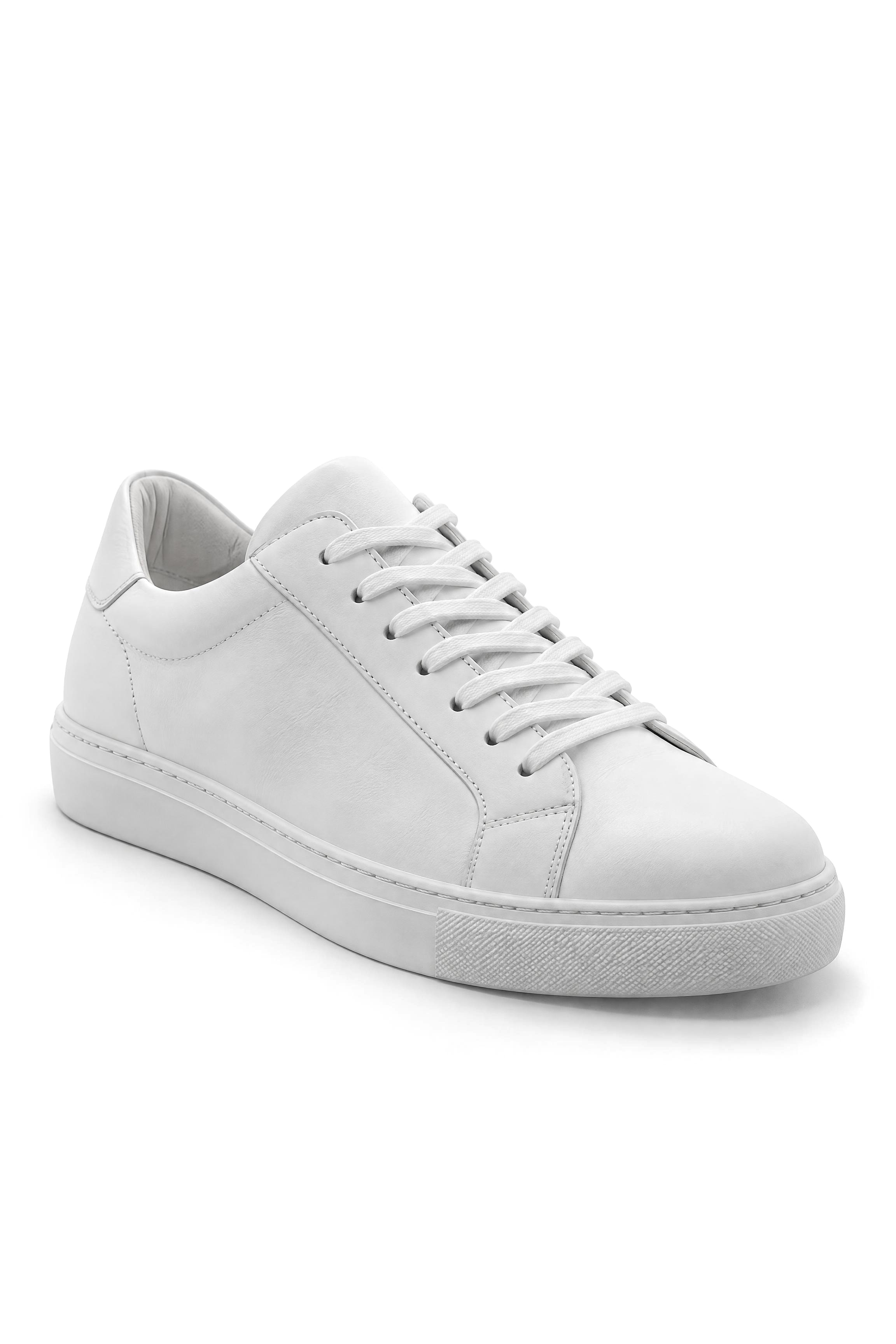Minimal Sneaker — White